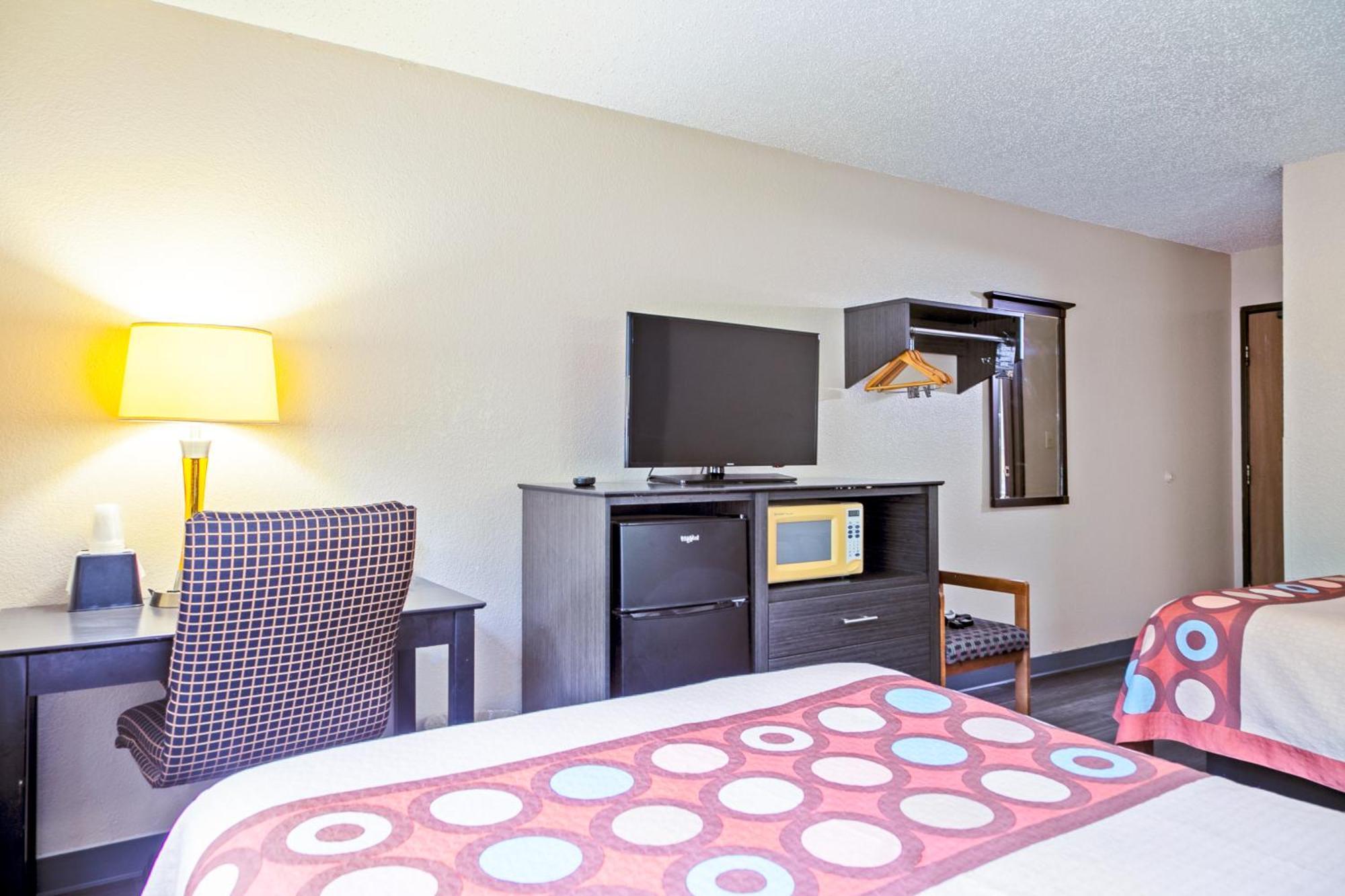 Super 8 By Wyndham Augusta Ft Eisenhower Area Εξωτερικό φωτογραφία